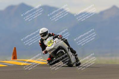 media/Sep-11-2022-SoCal Trackdays (Sun) [[81b7e951af]]/Turn 9 (930am)/